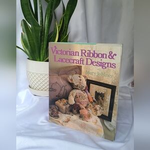 Vintage Victorian Ribbon  & Lacecraft by Mary Jo Hiney 🎀